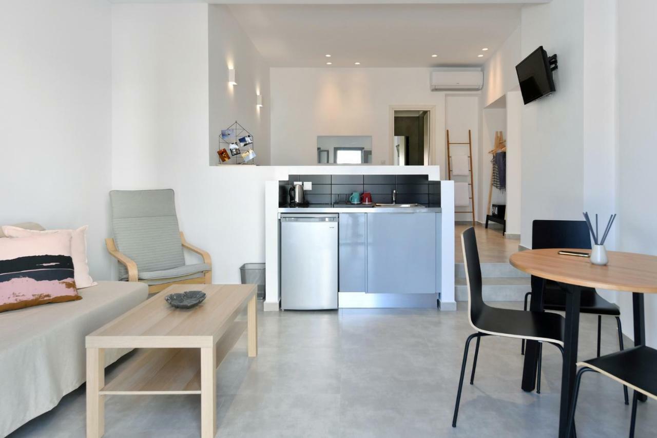 Harmony Apartments Науса Екстериор снимка