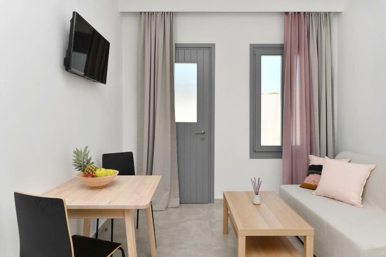Harmony Apartments Науса Екстериор снимка