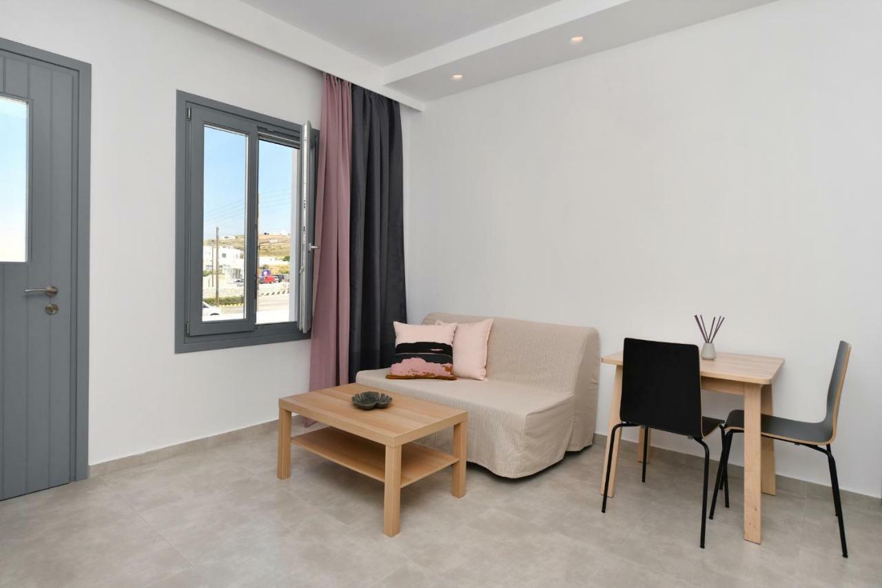 Harmony Apartments Науса Екстериор снимка