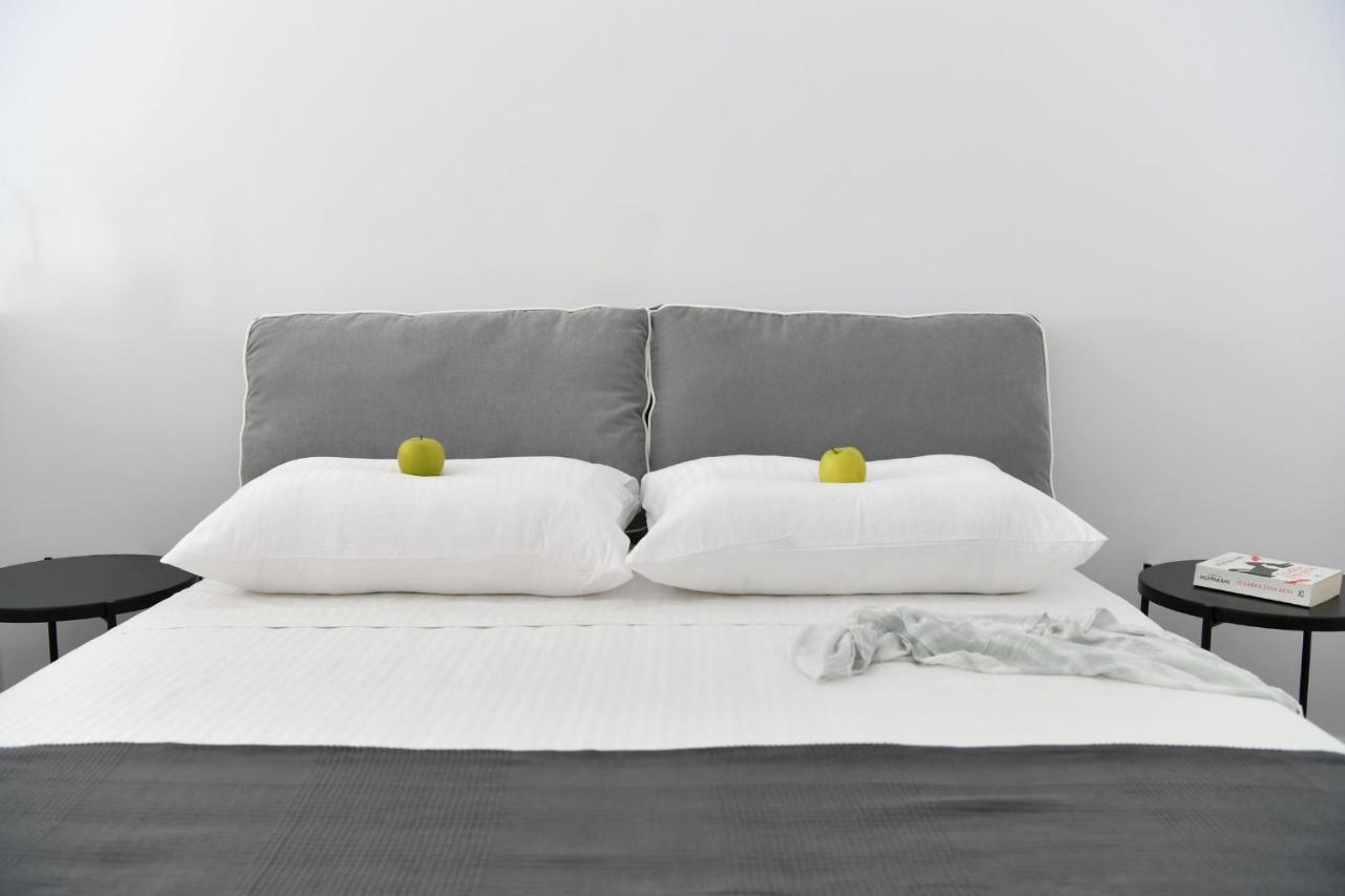 Harmony Apartments Науса Екстериор снимка